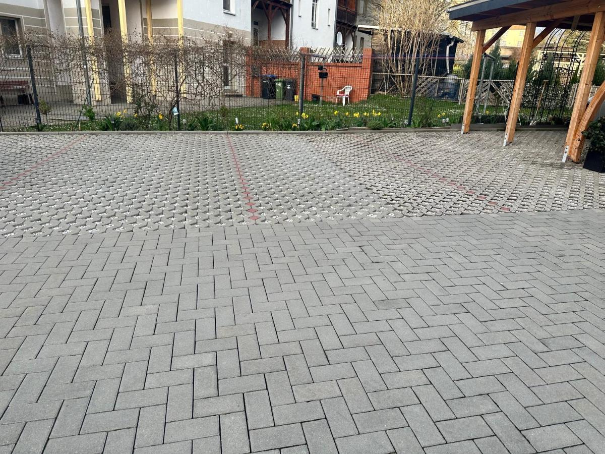 Kaethe-Kollwitz-Strasse 54, F2 Leilighet Altenburg Eksteriør bilde